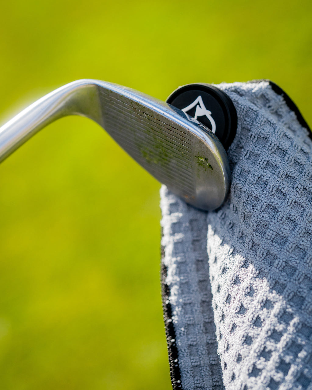 Magnetic Towel - Gray